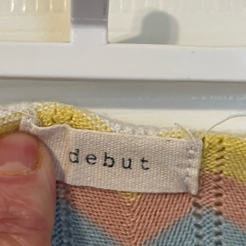 Debut Multicolor Chevron Top - Picture 2 of 5